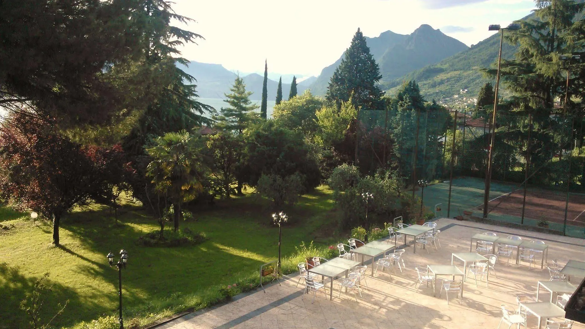Hotel Villa Bredina Sale Marasino